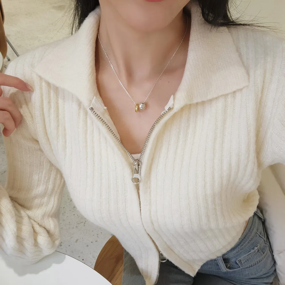 Two-Tone Double Ring Necklace detail 3