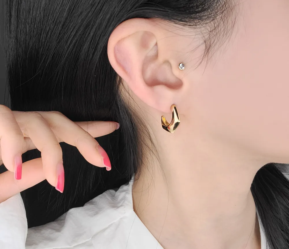 Bold Pentagon Half Hoops detail 4