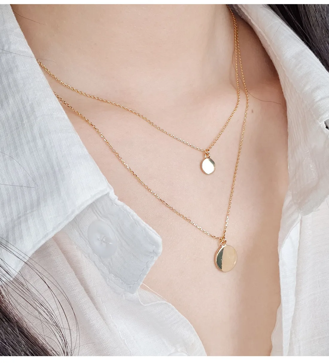 Simple Circle Necklace detail 3