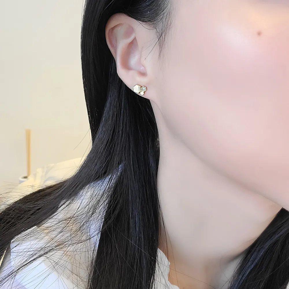 Hexagon Crystal Earrings detail 3