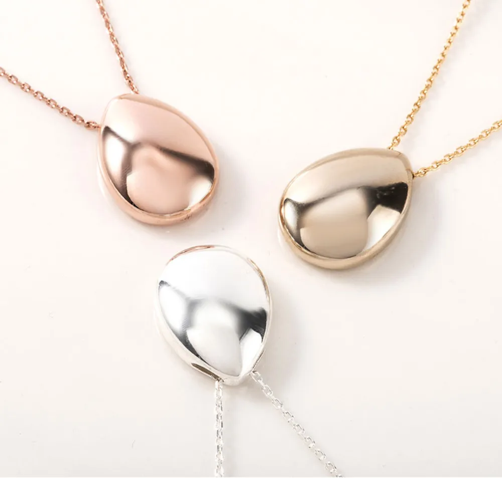 Long Bold Teardrop Necklace detail 4