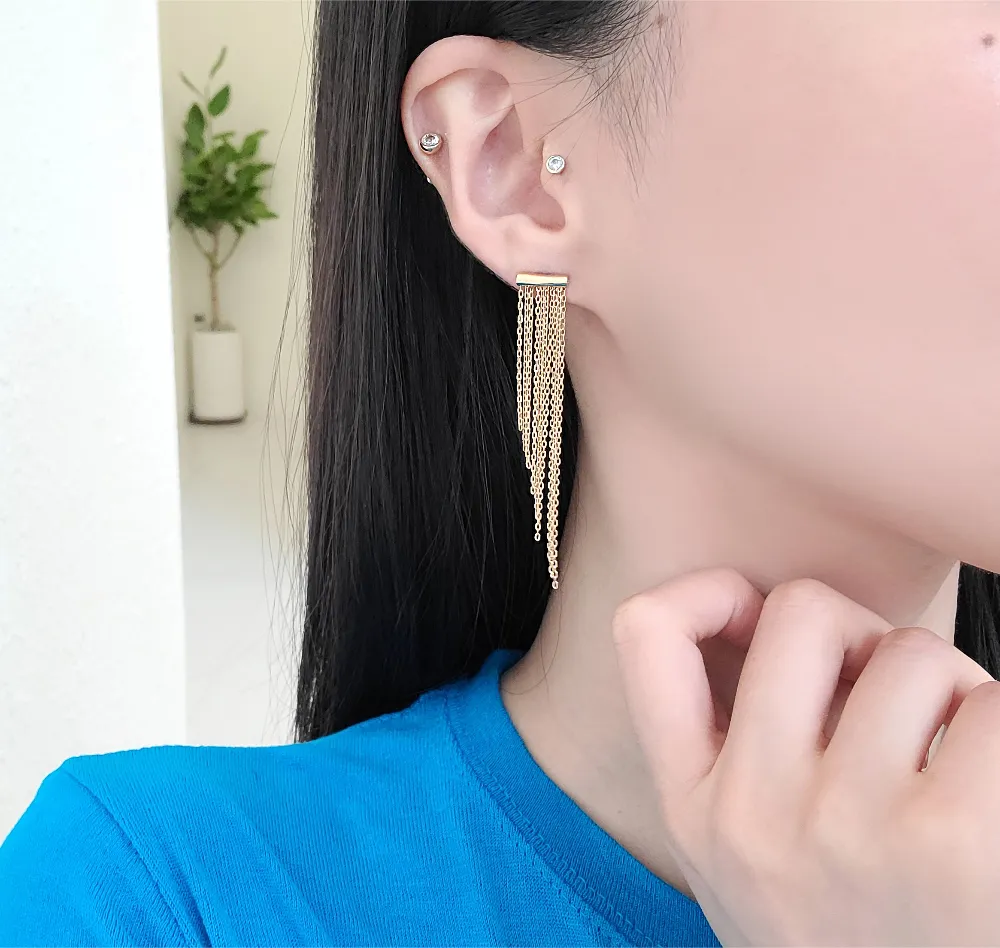 Bar Chain Drop Earrings detail 4