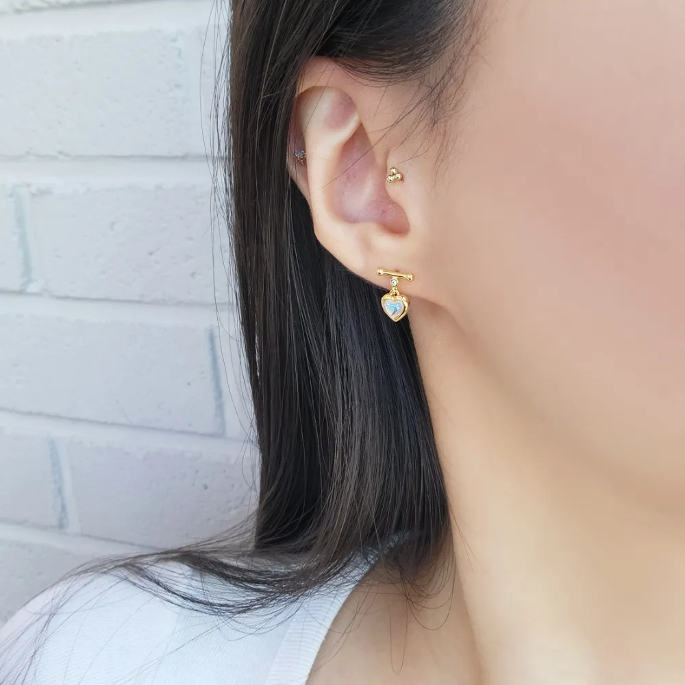 Moonstone Heart Bar Earrings detail 4