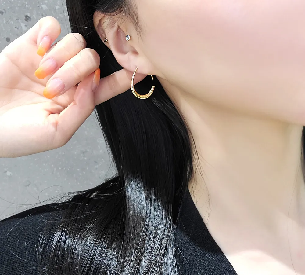 Teardrop Hook Earrings detail 2