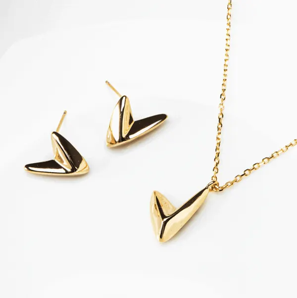 Bold Heart Necklace