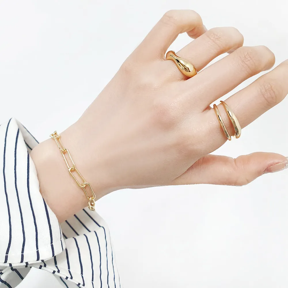 Bold Wave Ring detail 4
