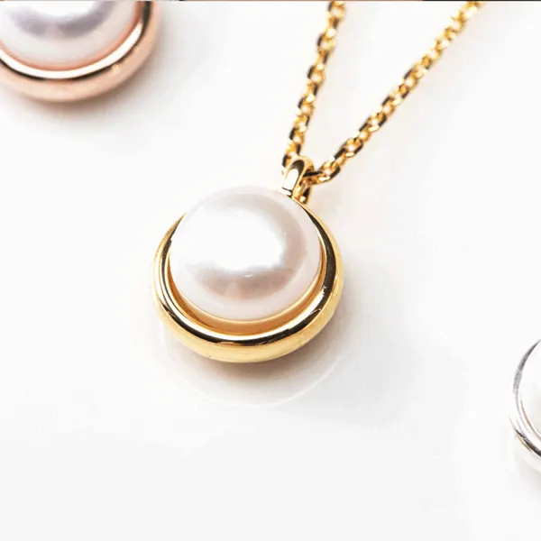 Flat Freshwater Pearl Necklace