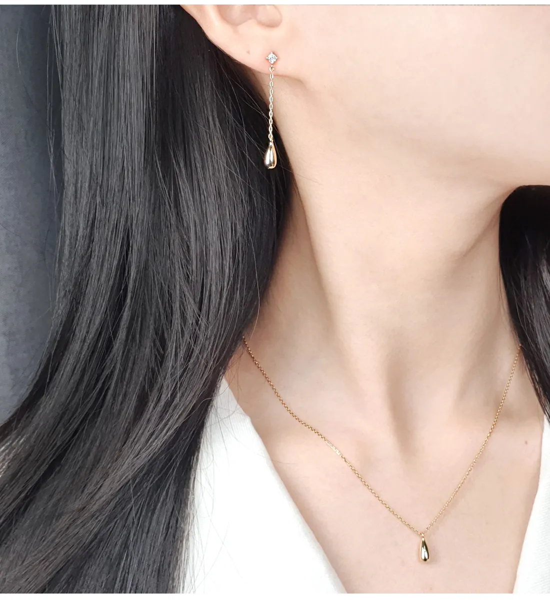 Teardrop Pendant Necklace detail 2