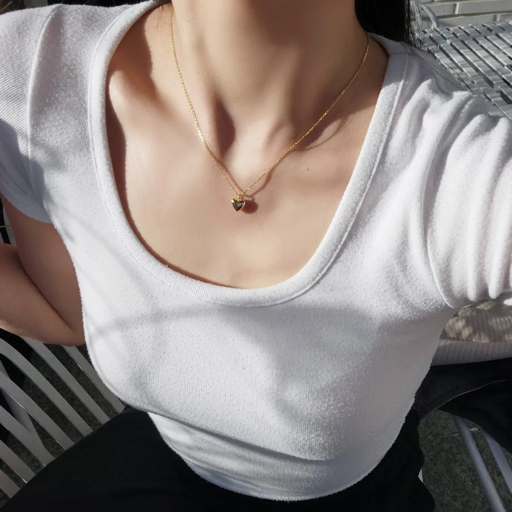 Two-Tone Puffy Heart Necklace detail 3