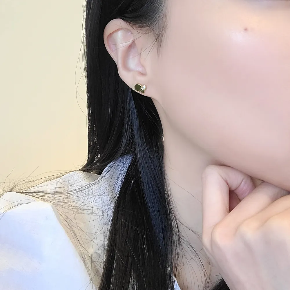 Hexagon Crystal Earrings detail 4