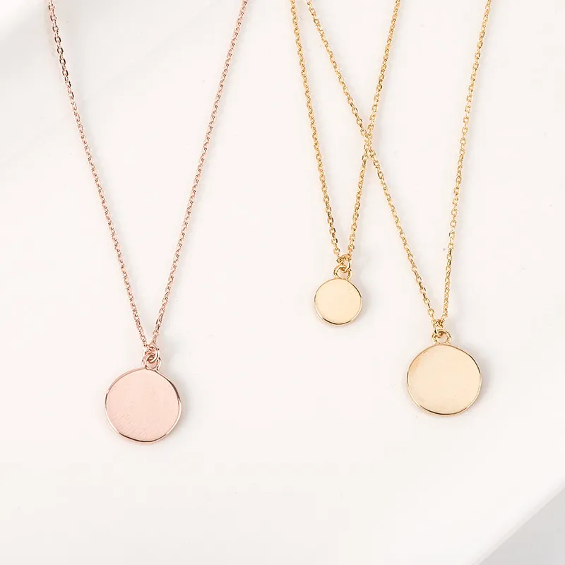 Simple Circle Necklace — view 1