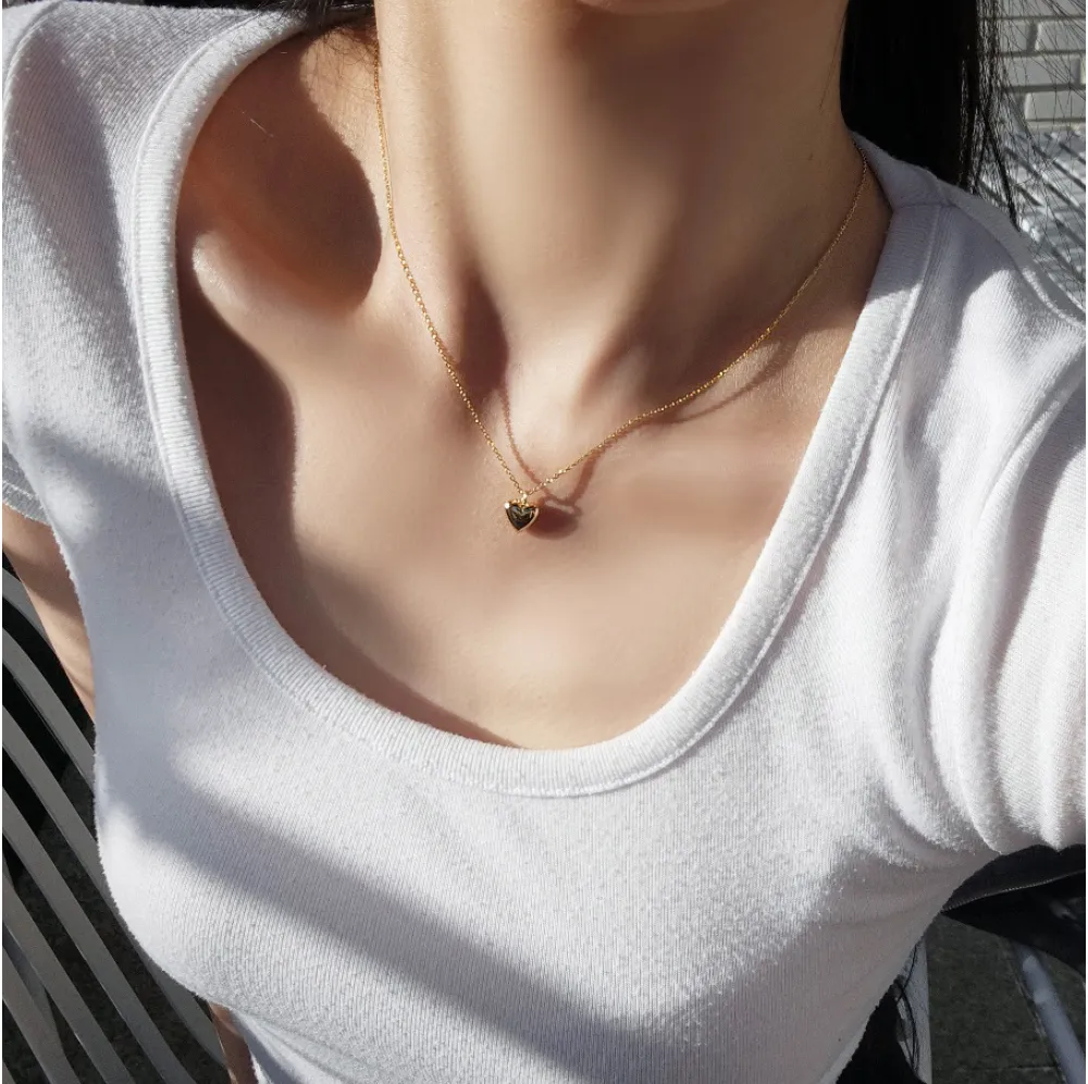 Two-Tone Puffy Heart Necklace detail 4